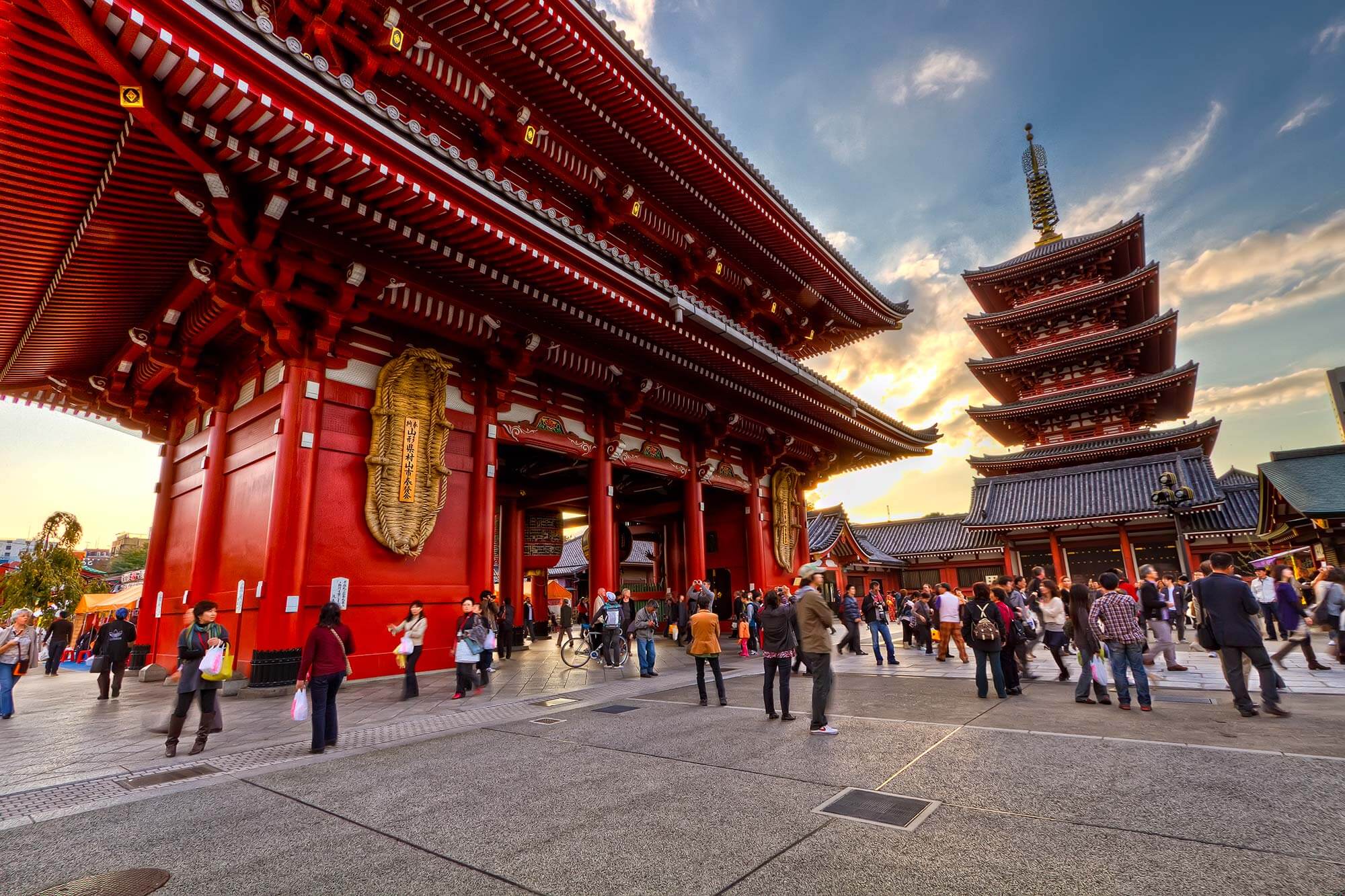 Сэнсодзи храм в Токио