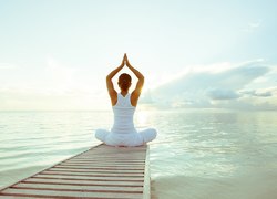 Достоинства и недостатки йоги